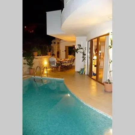 Amare Villa