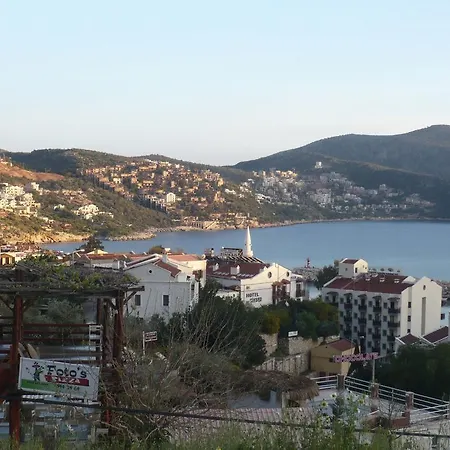Amare Nyaraló *